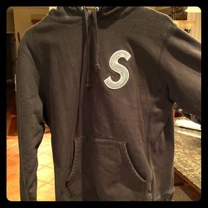 Supreme Sweatshirt